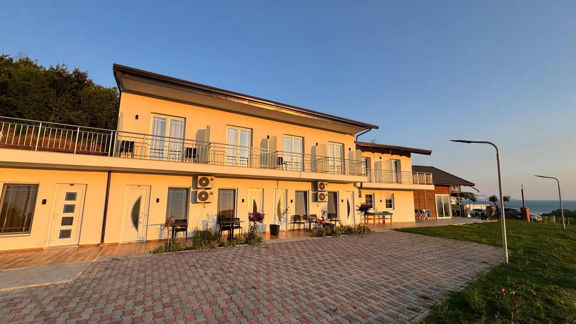 Sol Apartments Gjiri Lalzit Durrës